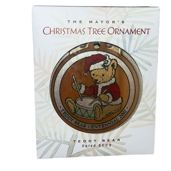 2002 Mayor´s Christmas Tree Bear ornament